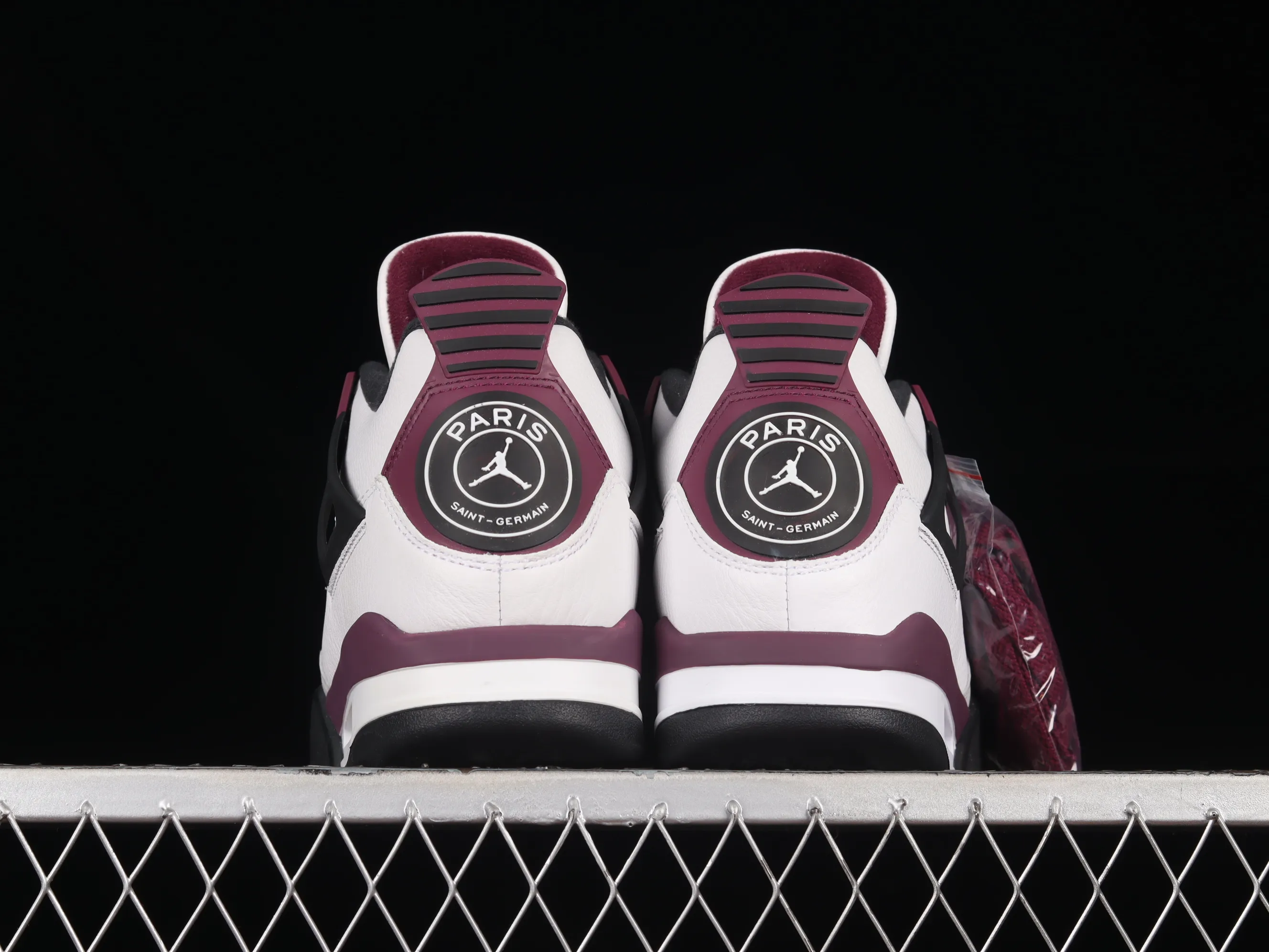 All categories Air Jordan Jordan series basketball shoes Air Jordan 4 pure original version Air Jordan 4 Retro PSG AJ4 Joe 4 Paris full first layer white and purple Paris Saint-Germain famous CZ5624-100